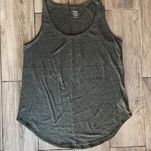 Relaxed fit tank top